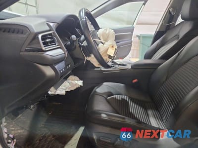 Zdjęcie 7 z 12 samochodu: 2021 TOYOTA CAMRY SE VIN:4T1G11AK9MU555539 - miniatura