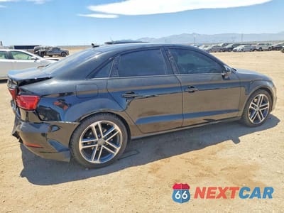 Trzecie zdjęcie samochodu z tyłu: 2020 AUDI A3 PREMIUM VIN:WAUAUGFF5LA032791 - miniatura