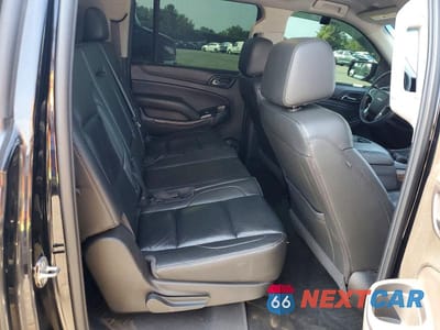 Zdjęcie 11 z 13 samochodu: 2018 CHEVROLET SUBURBAN K1500 LT VIN:1GNSKHKC0JR371284 - miniatura