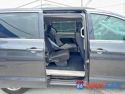 Zdjęcie 6 z 10 samochodu: 2018 CHRYSLER PACIFICA LX VIN:2C4RC1CG9JR288914 - miniatura