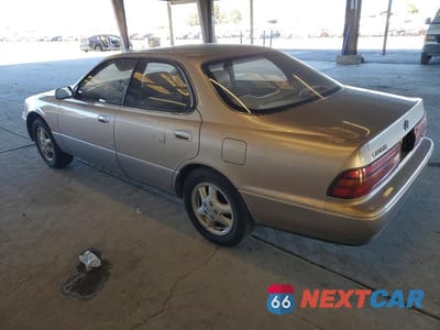 Drugie zdjęcie samochodu z przodu: 1994 LEXUS ES 300 VIN:JT8GK13T9R0008405 - miniatura