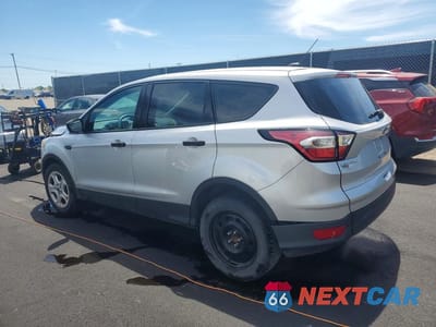 Drugie zdjęcie samochodu z przodu: 2017 FORD ESCAPE S VIN:1FMCU0F7XHUD54498 - miniatura