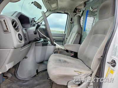 Zdjęcie 7 z 13 samochodu: 2012 FORD E250 DELIVERY VAN VIN:1FTNE2EW6CDB03694 - miniatura