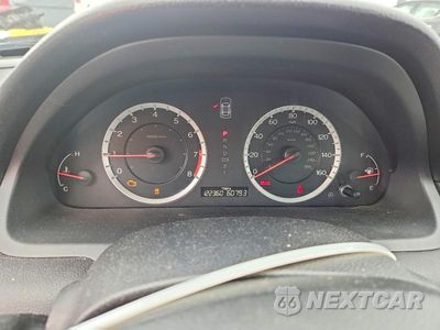 Zdjęcie 9 z 12 samochodu: 2011 HONDA ACCORD SE VIN:1HGCP2F60BA070340 - miniatura