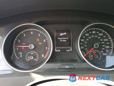 Zdjęcie 9 z 12 samochodu: 2018 VOLKSWAGEN GOLF ALLTRACK S VIN:3VWH17AU1JM766289 - miniatura