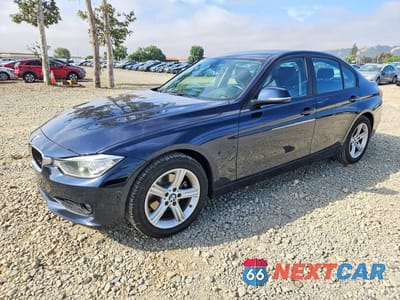2015 BMW 328 I SULEV WBA3C1C53FK124551 - główne zdjęcie licytacji z USA - miniatura