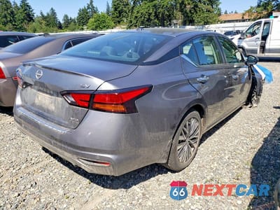 Trzecie zdjęcie samochodu z tyłu: 2023 NISSAN ALTIMA SV VIN:1N4BL4DW5PN337076 - miniatura