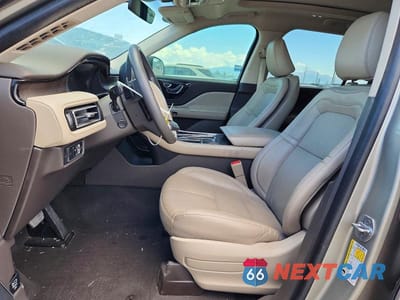 Zdjęcie 7 z 12 samochodu: 2023 LINCOLN AVIATOR RESERVE VIN:5LM5J7WC6PGL07714 - miniatura