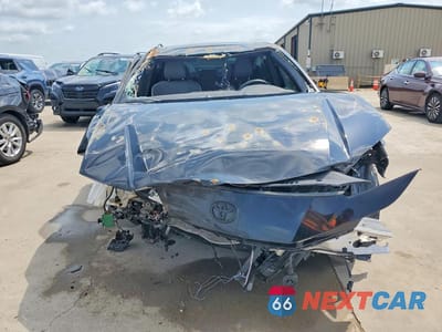 Piąte zdjęcie samochodu w środku: 2025 TOYOTA CAMRY SE VIN:4T1DAACK1SU620655 - miniatura