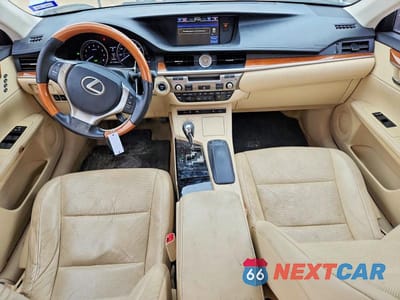 Zdjęcie 8 z 12 samochodu: 2014 LEXUS ES 300H VIN:JTHBW1GG7E2055510 - miniatura