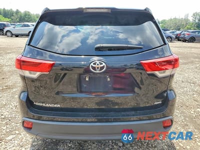 Zdjęcie 6 z 13 samochodu: 2019 TOYOTA HIGHLANDER LE VIN:5TDBZRFH2KS727351 - miniatura