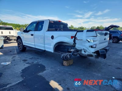 Drugie zdjęcie samochodu z przodu: 2018 FORD F150 SUPER CAB VIN:1FTFX1E53JFE59439 - miniatura