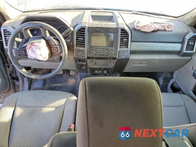 Zdjęcie 8 z 13 samochodu: 2022 FORD F250 SUPER DUTY VIN:1FT7X2B64NEG05365 - miniatura