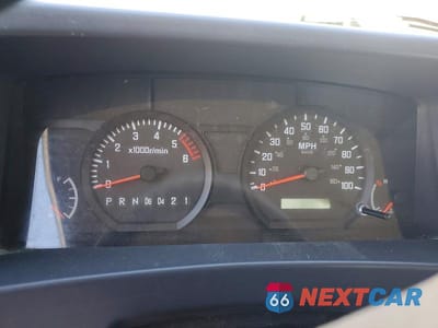 Zdjęcie 9 z 12 samochodu: 2016 ISUZU NPR HD VIN:54DC4W1B9GS801668 - miniatura