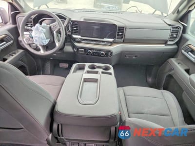 Zdjęcie 8 z 12 samochodu: 2026 CHEVROLET SILVERADO K1500 LT VIN:2GCUKDED5T1182849 - miniatura