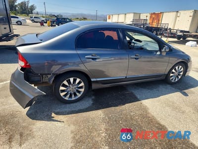 Trzecie zdjęcie samochodu z tyłu: 2009 HONDA CIVIC EX VIN:2HGFA16809H352239 - miniatura