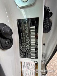 Zdjęcie 10 z 10 samochodu: 2015 LEXUS GX 460 VIN:JTJBM7FX8F5111477 - miniatura