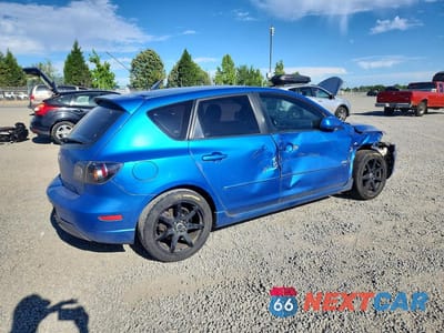 Trzecie zdjęcie samochodu z tyłu: 2006 MAZDA 3 HATCHBACK VIN:JM1BK143161497835 - miniatura