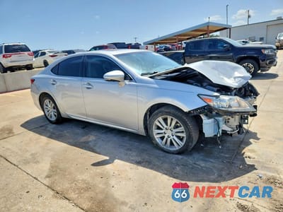 Czwarte zdjęcie samochodu z boku: 2014 LEXUS ES 350 VIN:JTHBK1GG6E2113814 - miniatura