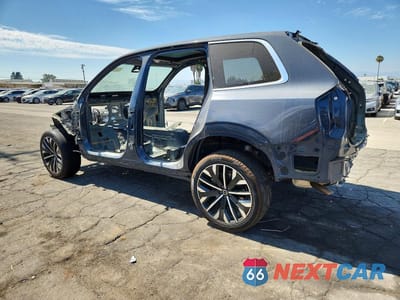 Drugie zdjęcie samochodu z przodu: 2026 VOLVO XC90 PLUS VIN:YV4H60PE9T1433816 - miniatura