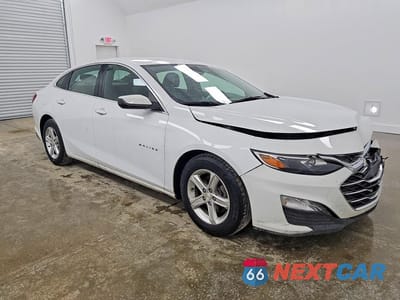 Czwarte zdjęcie samochodu z boku: 2024 CHEVROLET MALIBU LT VIN:1G1ZD5ST5RF232869 - miniatura