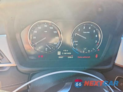 Zdjęcie 9 z 13 samochodu: 2021 BMW X1 XDRIVE28I VIN:WBXJG9C07M3M76687 - miniatura