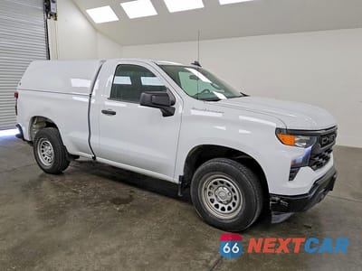Czwarte zdjęcie samochodu z boku: 2023 CHEVROLET SILVERADO C1500 VIN:3GCNAAEKXPG353502 - miniatura