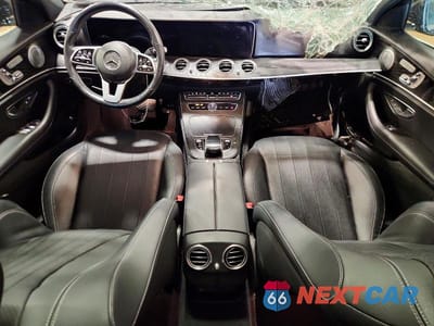 Zdjęcie 8 z 13 samochodu: 2020 MERCEDES-BENZ E 350 4MATIC VIN:WDDZF8EB6LA751042 - miniatura