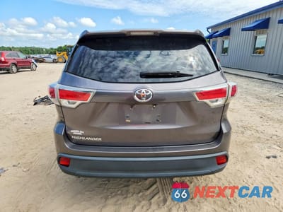 Zdjęcie 6 z 13 samochodu: 2016 TOYOTA HIGHLANDER LE VIN:5TDZKRFH7GS174318 - miniatura
