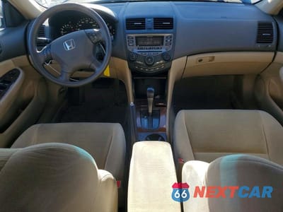 Zdjęcie 8 z 12 samochodu: 2006 HONDA ACCORD EX VIN:1HGCM56766A064552 - miniatura