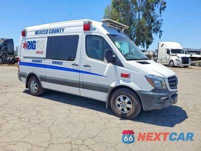 Czwarte zdjęcie samochodu z boku: 2017 MERCEDES-BENZ SPRINTER 2500 VIN:WDAPE7CD8HP412907 - miniatura