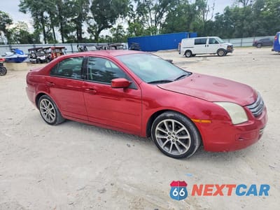 Czwarte zdjęcie samochodu z boku: 2008 FORD FUSION SE VIN:3FAHP07Z68R185076 - miniatura