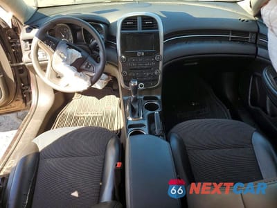Zdjęcie 8 z 12 samochodu: 2015 CHEVROLET MALIBU 1LT VIN:1G11C5SLXFF204979 - miniatura