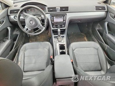 Zdjęcie 8 z 12 samochodu: 2012 VOLKSWAGEN PASSAT SE VIN:1VWBP7A38CC004268 - miniatura