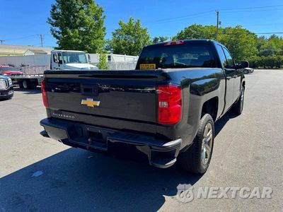 Trzecie zdjęcie samochodu z tyłu: 2018 CHEVROLET SILVERADO C1500 CUSTOM VIN:1GCRCPEH6JZ380254 - miniatura