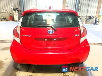 Zdjęcie 6 z 12 samochodu: 2015 TOYOTA PRIUS C TWO VIN:JTDKDTB35F1091212 - miniatura