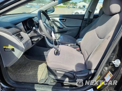 Zdjęcie 7 z 12 samochodu: 2016 HYUNDAI ELANTRA SE VIN:5NPDH4AE6GH732433 - miniatura