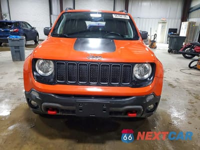 Piąte zdjęcie samochodu w środku: 2021 JEEP RENEGADE TRAILHAWK VIN:ZACNJDC14MPM12451 - miniatura