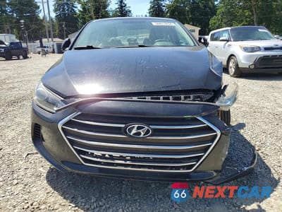 Piąte zdjęcie samochodu w środku: 2017 HYUNDAI ELANTRA SE VIN:KMHD84LFXHU428174 - miniatura