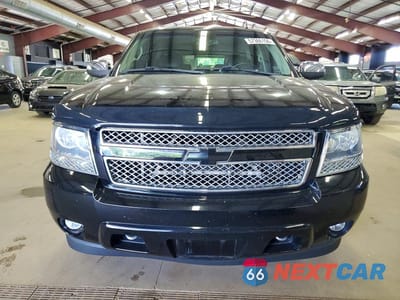 Piąte zdjęcie samochodu w środku: 2013 CHEVROLET TAHOE K1500 LTZ VIN:1GNSKCE06DR377826 - miniatura
