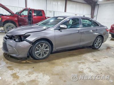 2017 TOYOTA CAMRY SE 4T1BF1FKXHU695576 - główne zdjęcie licytacji z USA - miniatura