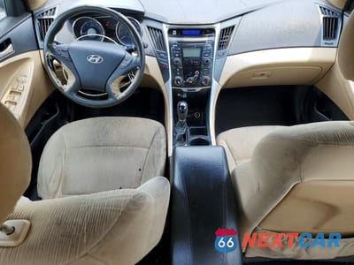 Zdjęcie 8 z 12 samochodu: 2011 HYUNDAI SONATA GLS VIN:5NPEB4AC9BH076936 - miniatura