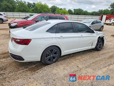Trzecie zdjęcie samochodu z tyłu: 2024 VOLKSWAGEN JETTA SE VIN:3VW7M7BU0RM032868 - miniatura
