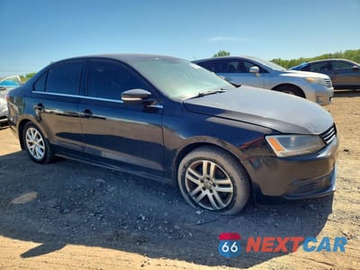 Czwarte zdjęcie samochodu z boku: 2013 VOLKSWAGEN JETTA SE VIN:3VWDP7AJ1DM397070 - miniatura