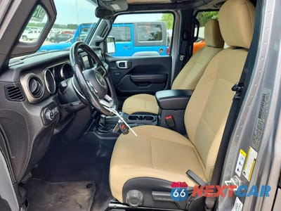 Zdjęcie 7 z 13 samochodu: 2020 JEEP GLADIATOR SPORT VIN:1C6HJTAG7LL108848 - miniatura