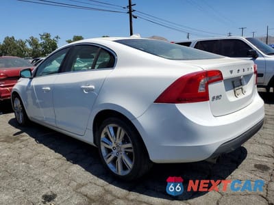 Drugie zdjęcie samochodu z przodu: 2011 VOLVO S60 T6 VIN:YV1902FH5B2006538 - miniatura