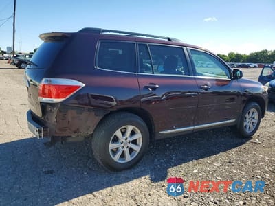 Trzecie zdjęcie samochodu z tyłu: 2013 TOYOTA HIGHLANDER SE VIN:5TDBK3EH2DS260969 - miniatura
