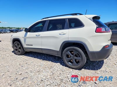 Drugie zdjęcie samochodu z przodu: 2019 JEEP CHEROKEE LATITUDE PLUS VIN:1C4PJMLX4KD329811 - miniatura