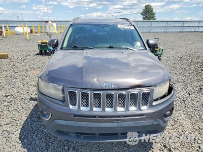 Piąte zdjęcie samochodu w środku: 2015 JEEP COMPASS LATITUDE VIN:1C4NJCEA6FD185954 - miniatura