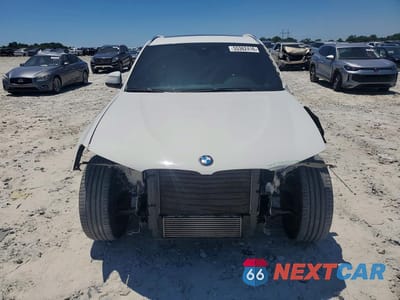Piąte zdjęcie samochodu w środku: 2016 BMW X3 XDRIVE28I VIN:5UXWX9C55G0D72947 - miniatura